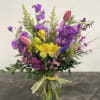 Surprise your special someone with Cupid&#039;s Delight! This exquisite fresh arrangement showcases