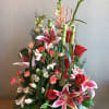 Send a artistic floral bouquet inspired by zen design. With a modern