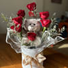 I bearly love you  is Cute bear round with Red Ros