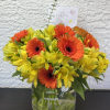 Perfect design for any occasion, it has orange or red gerbera and