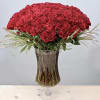 Over 100 premium ecuadorian roses make up this arrangement. It stands 3&#039;