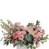 This chic arrangement is the ideal gift for any trendsetter in your