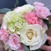 Great mini bouquet for prom, flower girl or bridesmaids.  Colors can