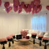 Set of 400 pink roses, with 30 balloons and petals