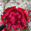 Brighten any space with our Elegant Flower Bouquet! Bursting with vibrant blooms
