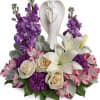 Show them they&#039;re in your heart with this magnificent display of roses