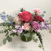 Give the queen in your life flowers to remember with our Queen