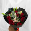 Rose and Lily Handheld Bouquet.

*Rose color can be customized, max 2 colors+wax