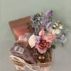 The pretty Blomst LA qift box is full of lovely tea &amp;