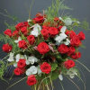 vailable in red, pink, white, or purple.

 

Long stemmed roses nestled in