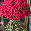 Beautiful buch&oacute;n of Roses to say I love you or I miss