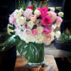 Premium Roses, Hydrangea, Cymbidium Orchid, Ranunculus, Peonies or Daisies