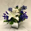THE BLUEMONT ARRANGEMENT BY TWIN TOWERS FLORIST


TT-BLUEMONT