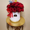 Premium Ecuadorian roses, to make you fall in love; pick may vary