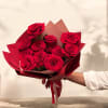 Our most romantic, elegant, and timeless arrangement. The Statement features 12 premium