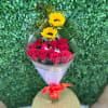 Bouquet 12 Rouses with 2 Sunflowers.
