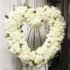 A heart-shaped wreath to represent a pure love. 

Key notes for this