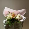 A fresh, charming option at an accessible price.

Includes 6 roses in the