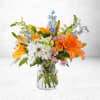 SUN SALUTATION BOUQUET
Greet the morning with fresh yellow snapdragons, white daisies, and