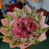 White and pink flowers ; buchon style. 