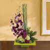 It&#039;s artistic arrangements like this one that make flowers such an integral