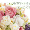 Floral arrangement choice of the designer with the most beautiful and fresh