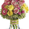 This arrangement would be perfect for any girl with an eye for