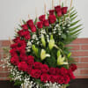 Beautiful spiral look with red roses.