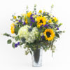 STYLISH VASE OF SUNFLOWERS DELIVERED

Bright and elegant. A gorgeous yellow sunflower arrangement