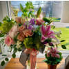 BEAUTIFUL VASE ARRANGEMENT FILLED WITH A SEASONAL MIX. CHOICE BETWEEN BRIGHT AND