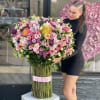 Standing bouquet does not require a vase
fresh cut flowers