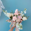 Make your wedding planning easier with the No Fuss Bridal Bouquets &mdash;
