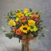 Bright and refreshing, the Citrus Glow Vase radiates warmth and energy with