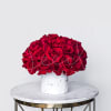 Make a bold and timeless statement with Rose Glam, a luxurious arrangement