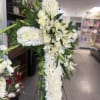 Cross for funeral in white color, Corona para funeral en forma de