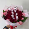 Bouquet with Rusco carnations, a beautiful detail to surprise,
STANDARD 25 ROSES
DELUXE 36