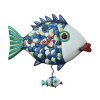 Fishy Lips is on the lookout for nautical friends! Checking the time