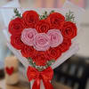 detalle peque&ntilde;o con 9 rosas rojas y 3 rosas rosadas 