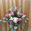 Take Me Away &ndash; Fresh Flower Arrangement

Bring a touch of elegance and