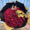 Ramo Buchon Everyone is talking about this stunning, trendy bouquet! Our Ramo