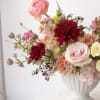 Elevate your gatherings with the ultimate seasonal color combination: rich reds, burgundies