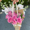 Make a bold statement with this elegantly simple design. Approximately 10-15 mixed