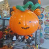 Cute pumpkin balloon to spice up your Halloween decor