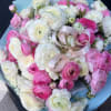 Ranunculus Dream is a bouquet born from softness and romance. Delicate pink