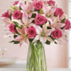 Magnificent is the only way to describe our all-pink bouquet.
We&#039;ve gathered one