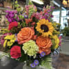 Send splendor to someone&#039;s way with this gorgeously fall bouquet