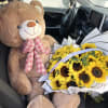 Oso Mediano con Bouquet de girasoles 