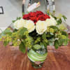 2 Dozen- Standard Bouquet
3 Dozen- Deluxe Bouquet
This white and red roses is
