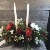 A stunning centerpiece in holiday colors