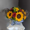 Sunflowers and roses, such a California Vibe! One of our top sellers